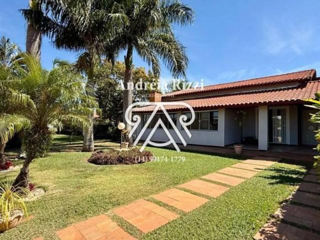 Casa térrea com piscina, sauna e pomar de 15+ frutíferas em terreno de 1.350 m² — Santa Bárbara Reso