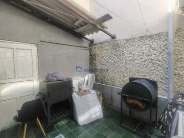 Casa Térrea com Quintal 3 Dormitórios 2 Vagas Vila Fachini Próx. Metrô Jabaquara