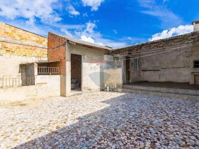 Casa térrea com quintal amplo e edícula no Iná | São José dos Pinhais
