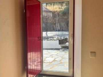 Casa térrea com vista sobre Monsaraz onde o tempo se faz luz