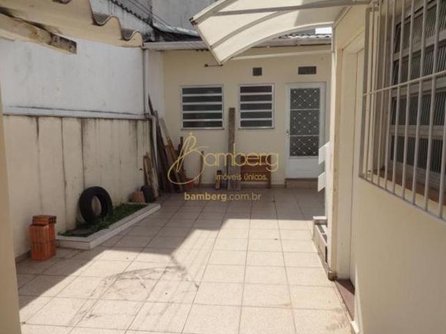 Casa térrea Comercial e Residencial! 244 m² terreno