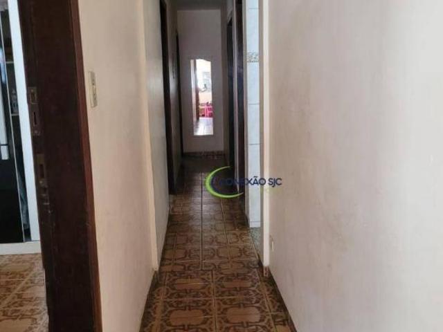 casa térrea de 4 dormitórios com suíte e uma edícula completa nos fundos e 3 vagas garagem cobertas