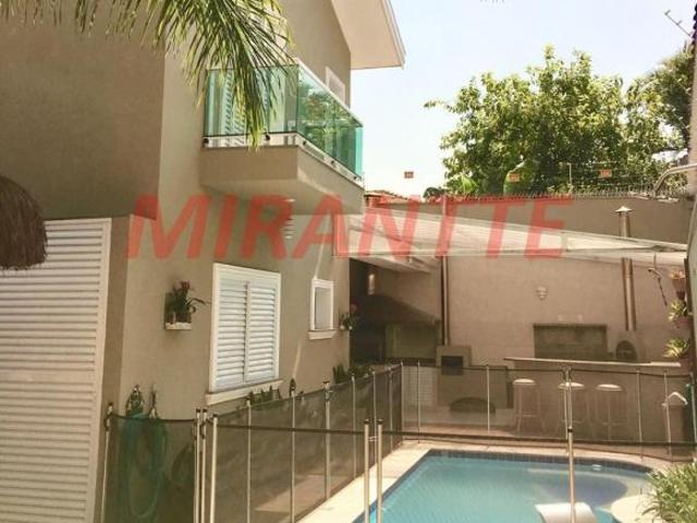 Casa terrea de 672m² com 5 quartos