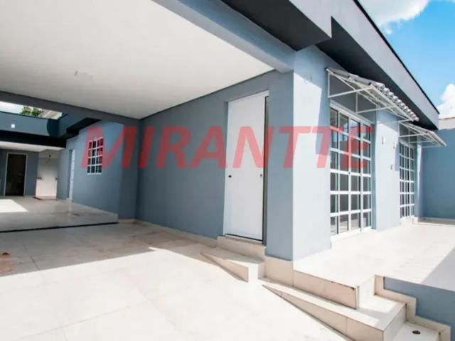 Casa terrea de 172m² com 3 quartos em Santana