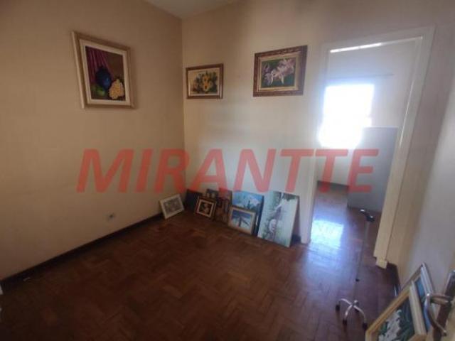 Casa terrea de 200m² com 7 quartos