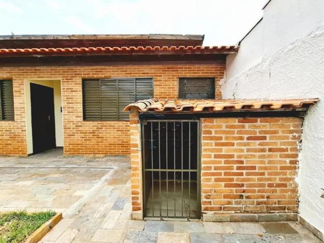 Casa Térrea de 294 m² Com 05 Quartos Para Locação Vila Monte Alegre
