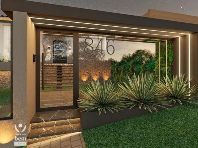 Casa Térrea de 332m² com terreno de 740m² em Curitiba/PR