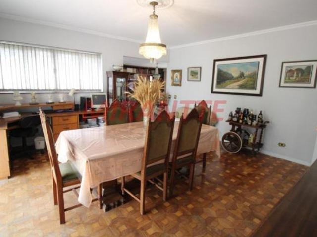 Casa terrea de 344m² com 3 quartos