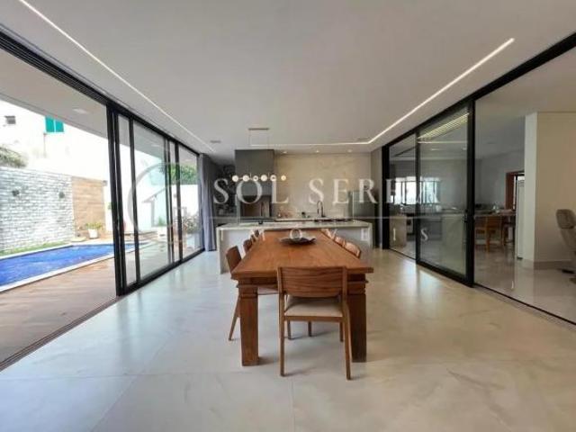 Casa Térrea de Alto Padrão | Condomínio Estância Quintas da Alvorada – Jardim Botânico