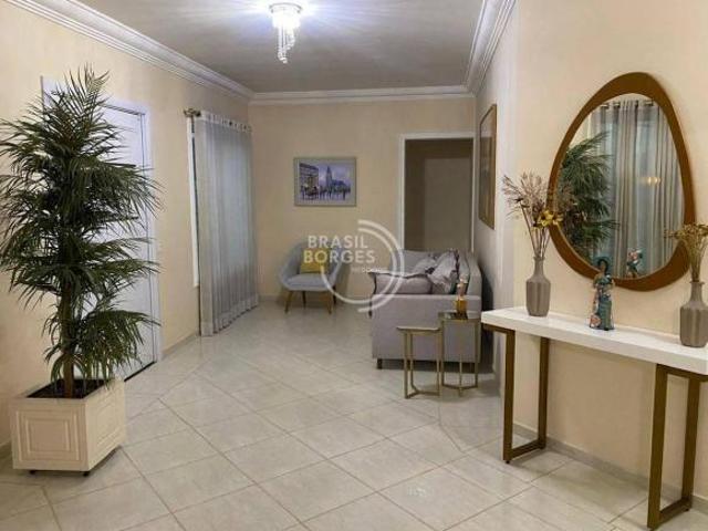 Casa Térrea de Esquina no Jardim Pagliato Região Campolim – 300m² AC, 3 Suítes com Closet, Piscina