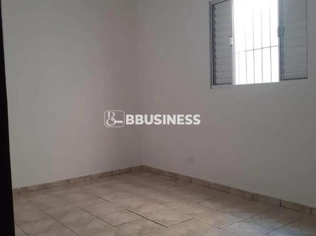 Casa Térrea em Terreno Amplo com 2 quartos, sendo 1 suíte Jardim, Santo André, SP