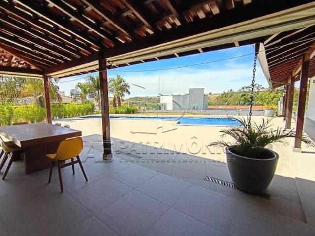 CASA TERREA EM CONDOMINIO COM 3 SUITES SENDO 1 CLOSET  BELA VISTA  CAPUTERA  SOROCABA  LESTE