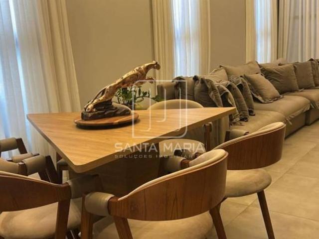 Casa térrea em condominio 2 dormitórios/suite, cozinha planejada, portaria 24 horas, em condomínio