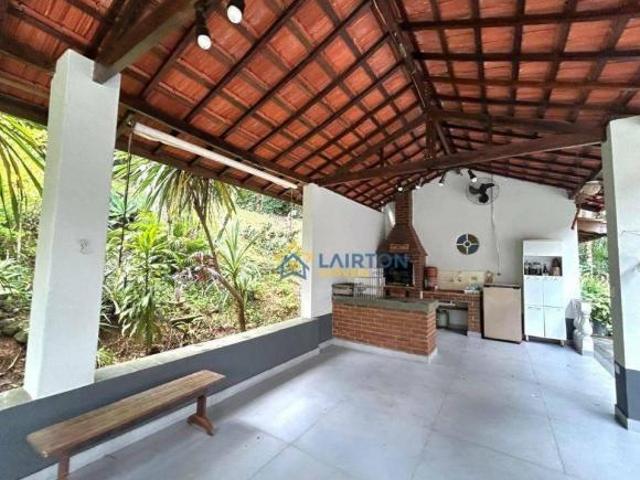 Casa Térrea em Loteamento Fechado com Terreno de 5.000m² em Atibaia