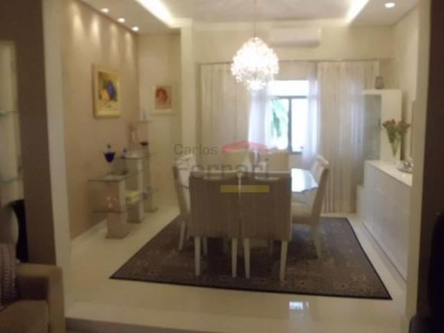 Casa térrea, Jardim França, reformada, modernizada, 4 quartos, sendo3 suítes, 2