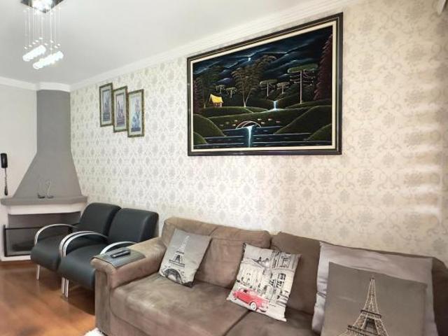 Casa térrea moderna em condomínio fechado Uberaba