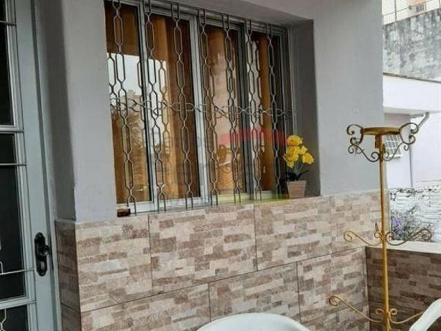 CASA TÉRREA NA REGIÃO DO MANDAQUI COM 2 DORMITÓRIOS, 5 VAGAS, TERRENO 10 X 41