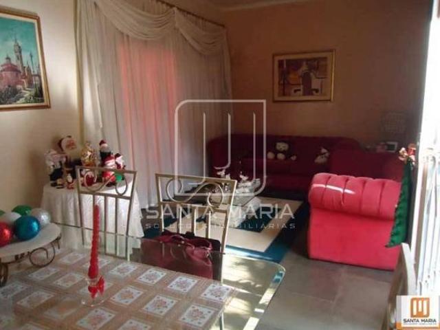 Casa térrea na rua 3 dormitórios, cozinha planejada