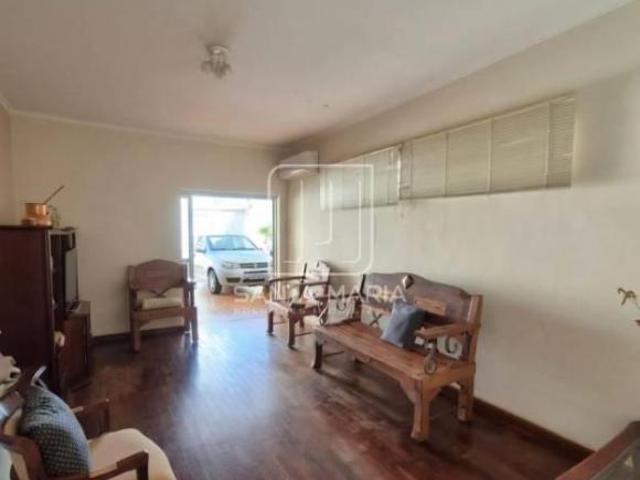 Casa térrea na rua 3 dormitórios/suite, cozinha planejada