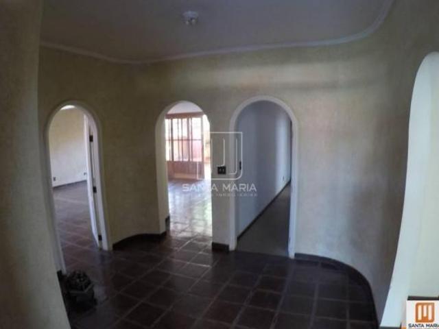 Casa térrea na rua 3 dormitórios/suite, cozinha planejada