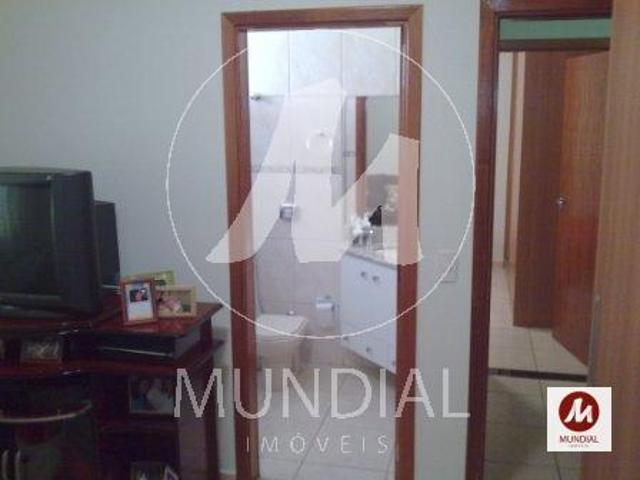 Casa térrea na rua 3 dormitórios/suite, cozinha planejada