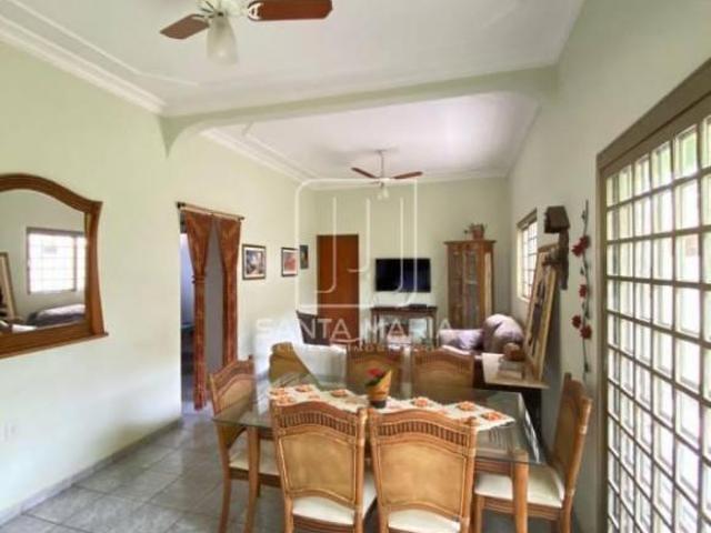 Casa térrea na rua 3 dormitórios/suite, cozinha planejada
