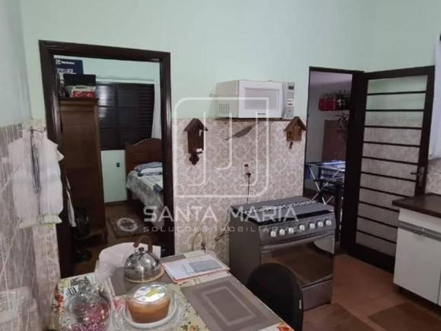 Casa térrea na rua 3 dormitórios/suite, cozinha planejada