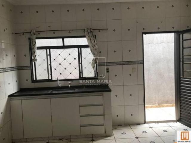 Casa térrea na rua 2 dormitórios, cozinha planejada