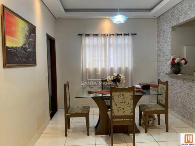 Casa térrea na rua 2 dormitórios/suite, cozinha planejada