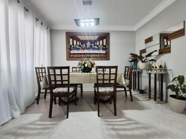 Casa Térrea no Aristocrata em São José dos Pinhais