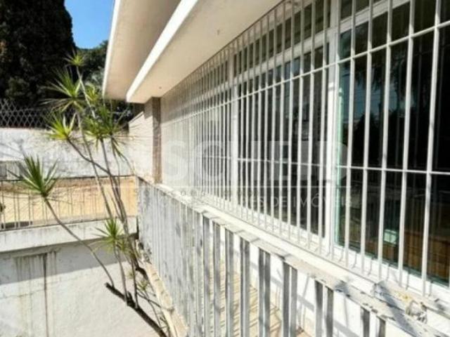 Casa térrea no Brooklin Velho com terreno de 1.000,00 mts
