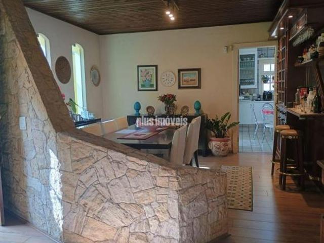 Casa térrea no coração do Alto da Boa Vista