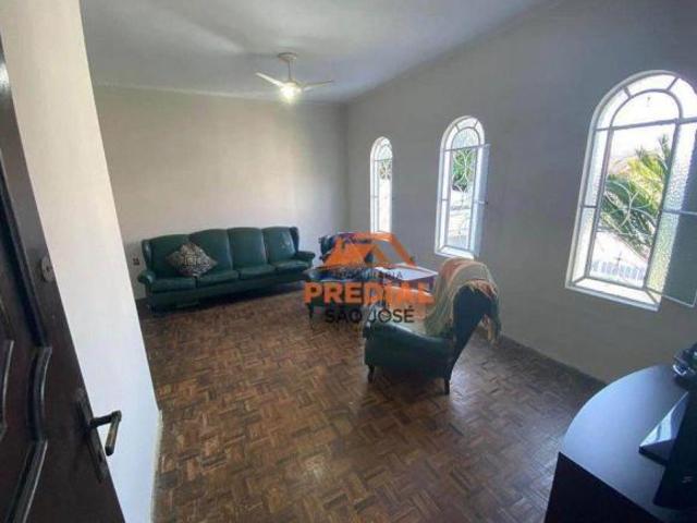Casa térrea no Jardim das Industrias! 3 dormitórios sendo 1 suíte, 250 m² de terreno Jardim das In