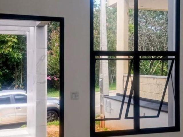 Casa térrea nova de 165 m² com 3 quartos à venda em Residencial Phytus Fase 3