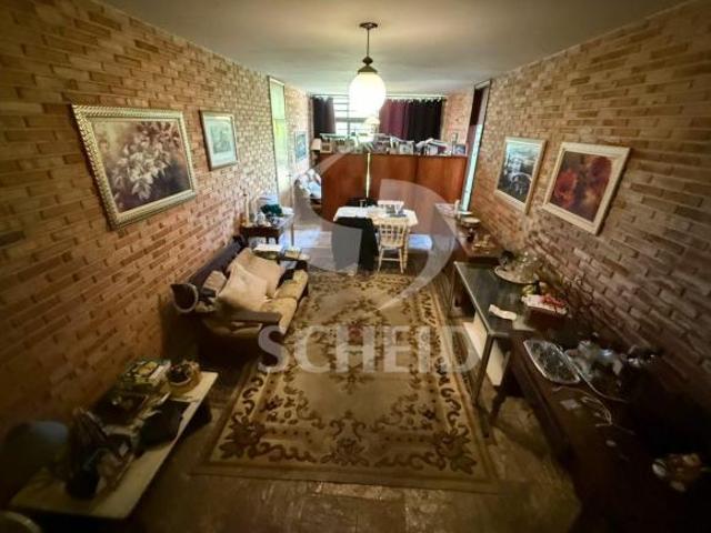 CASA TÉRREA OPORTUNIDADE PARA REFORMA E MODERNIZAÇÃO NO JARDIM MARAJOARA