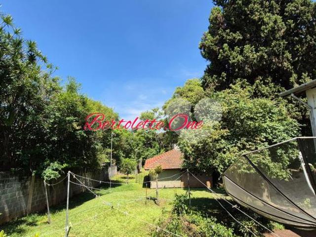 Casa térrea ou terreno 3 quartos 2 banheiros 5 vagas 900m2 Jardim Floresta