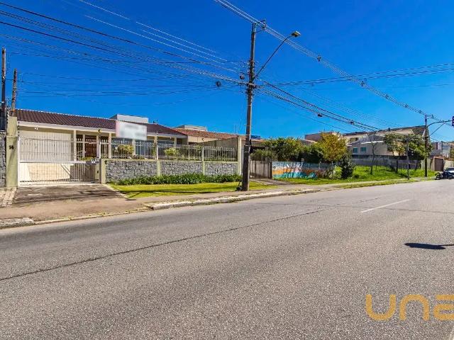 Casa Térrea para alugar 4 quartos, 226 m² em Jardim das Américas, Curitiba