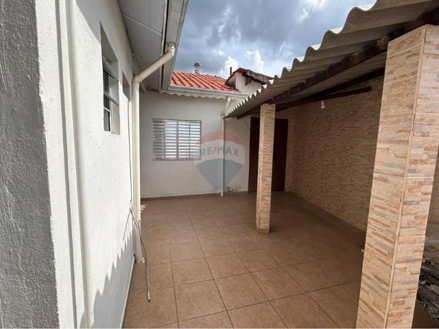 Casa Térrea para alugar com 3 quartos 1 suíte Bairro Vila gato em Bragança Paulista