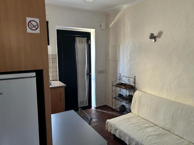 Casa térrea para arrendamento de Outubro a Maio