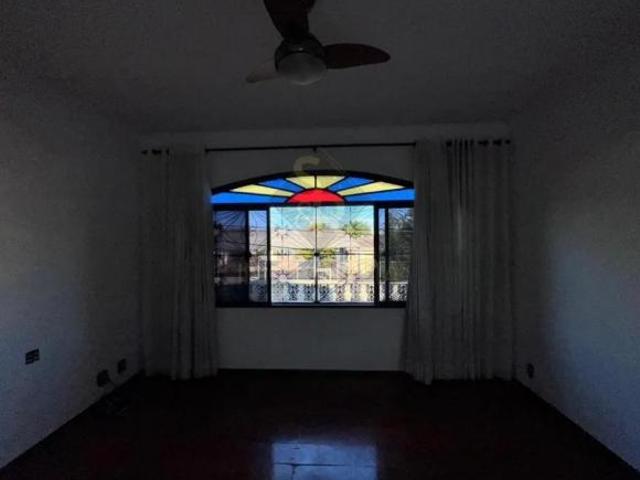 Casa Sobrado à Venda e para Locação no bairro Sumarezinho, em Ribeirão Preto/SP