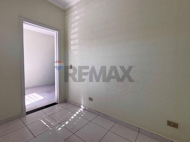 CASA TÉRREA PARA LOCAÇÃO PRÓXIMA A COMÉRCIOS VINHEDO SP