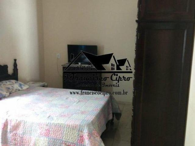 Casa Terrea para Venda em Engenheiro Neiva Guaratingueta SP