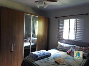 Casa Terrea para Venda em Suru Santana de Parnaiba SP