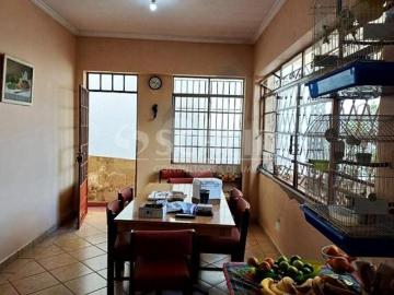 Casa Térrea próximo Estação São Judas do Metrô 615m Zoneamento ZEU