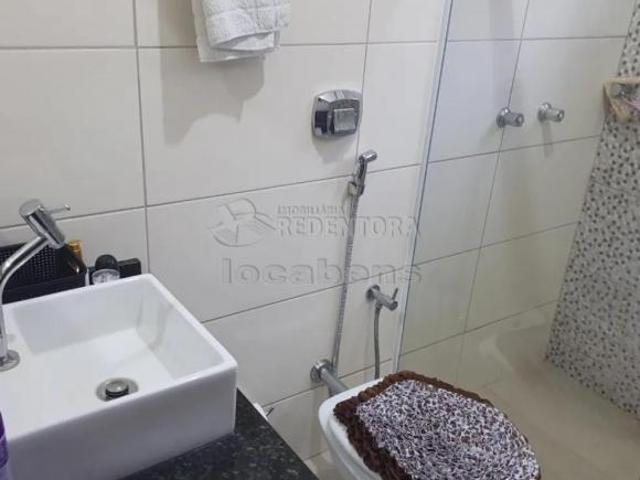 Casa Térrea Recém Construída à Venda no Jardim Vitória ? Fernandópolis/SP