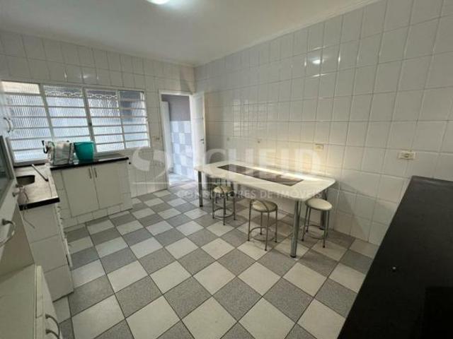 Casa Térrea Reformada No Brooklin Aceita Permuta por Apartamento Terreno 10m x 25m