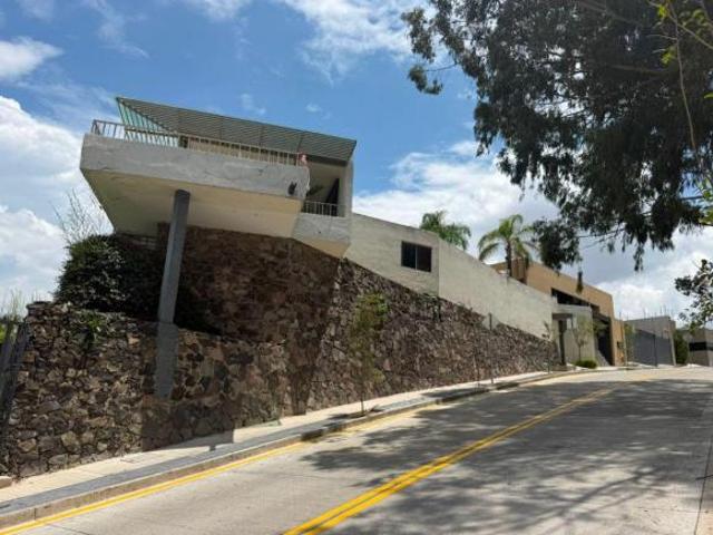 Casa Terreno en Venta en Colinas de San Javier en Zapopan, Jalisco