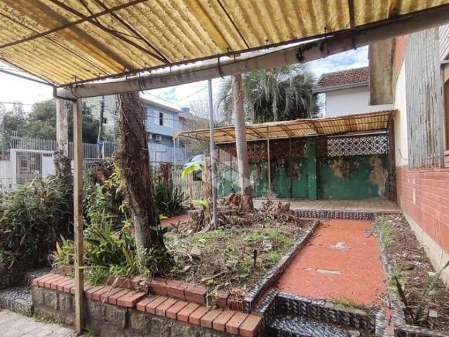 Casa / terreno no Jardim Sabará