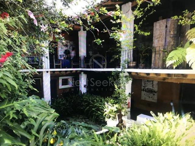 Casa / terreno para remodelar en el centro de Valle de Bravo