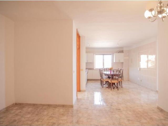 CASA TERRERA CON FINCA EN VENTA EN SANTA BÁRBARA, ICOD DE LOS VINOS